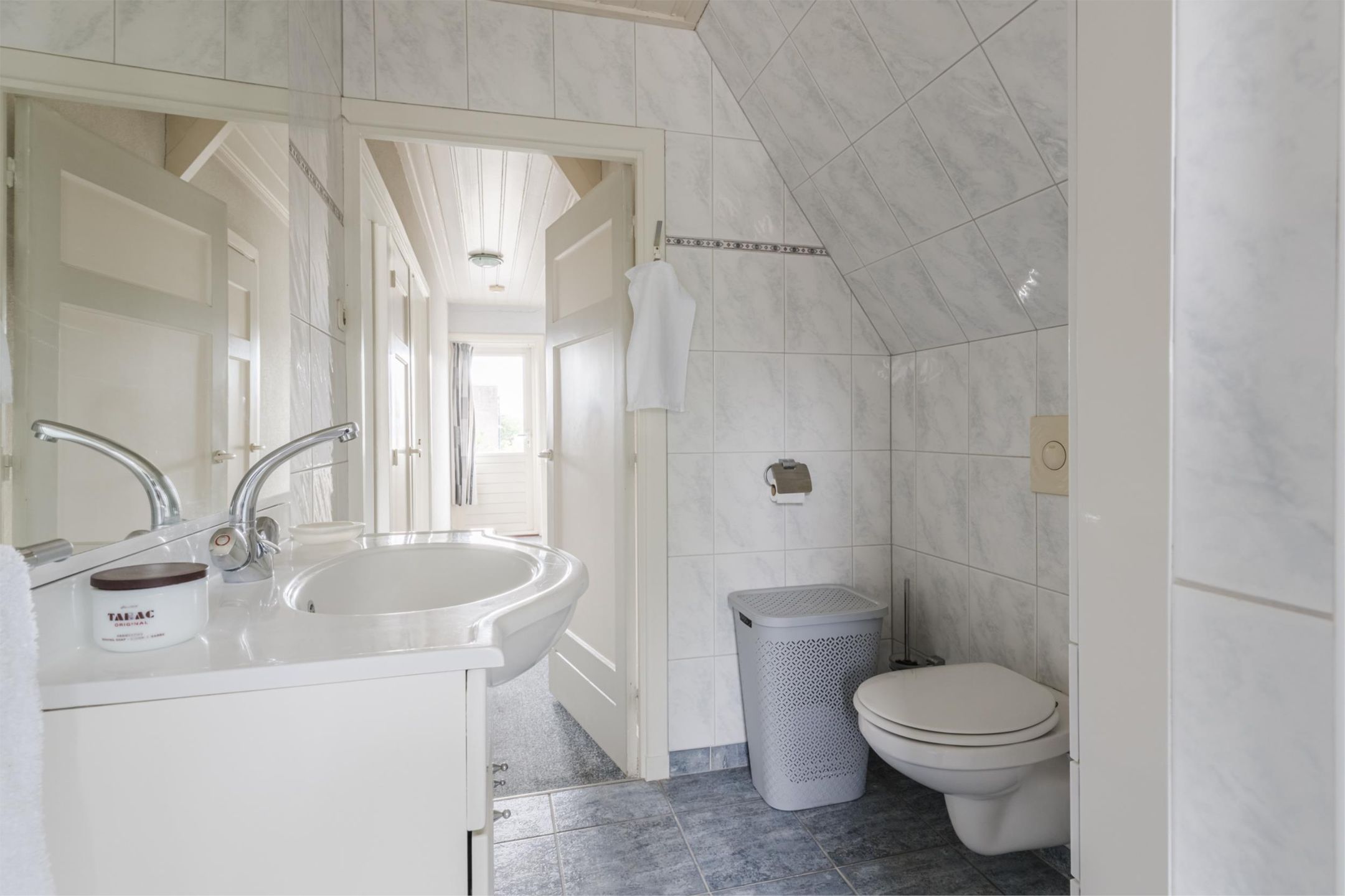 Photo 24 of Julianalaan 113