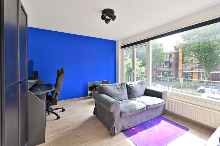 Photo 11 of Raadhuislaan 76