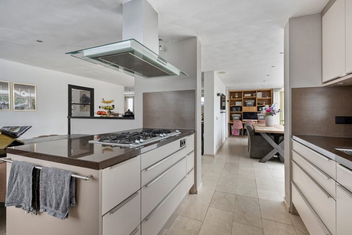 Foto 12 van Broekhuizerweg 1