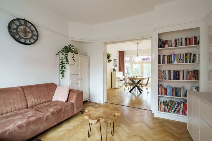 Photo 2 of Veluviaweg 24