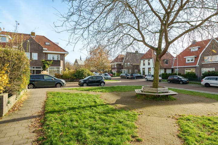 Photo 6 of Veluviaweg 24