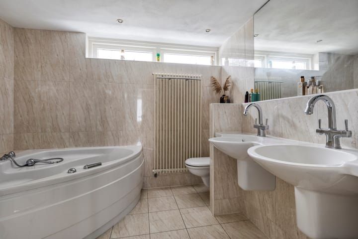 Foto 20 van Broekhuizerweg 1