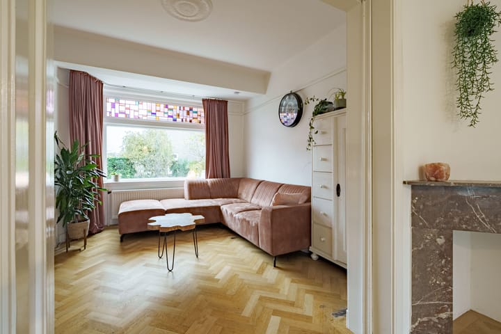 Photo 10 of Veluviaweg 24