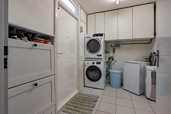 Photo 22 of Veluviaweg 24