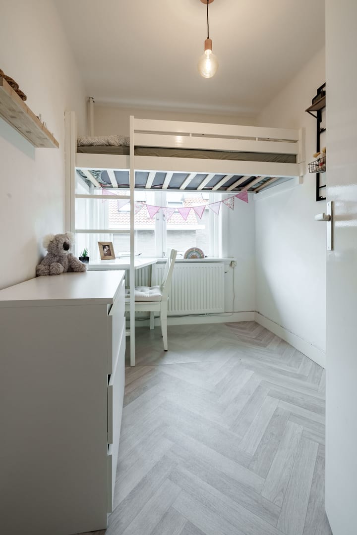 Photo 25 of Veluviaweg 24