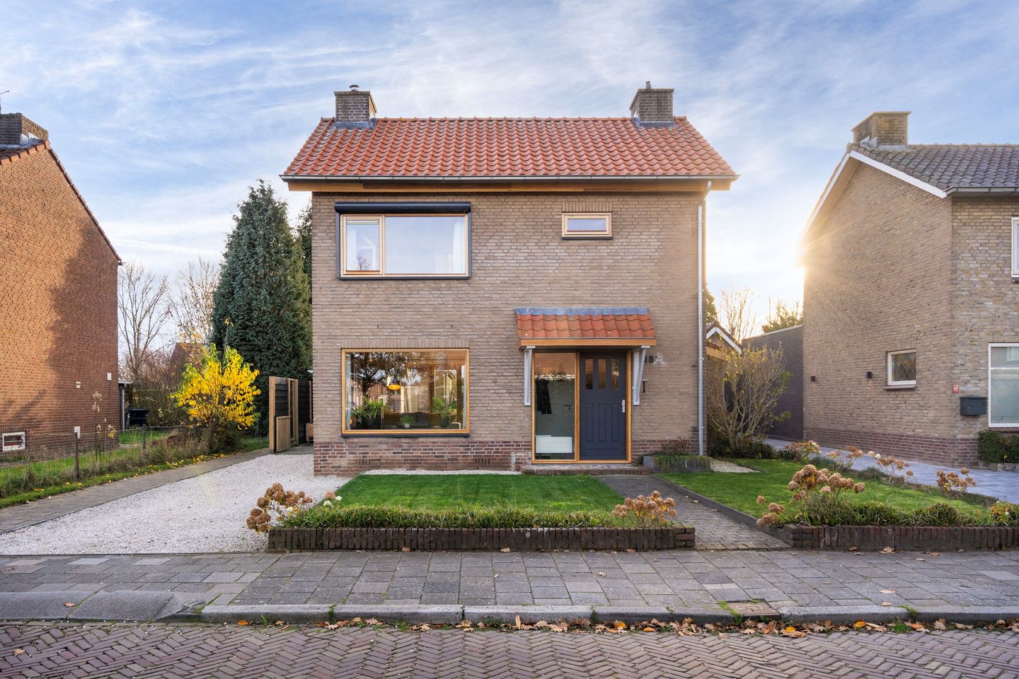 Photo 1 of Burgemeester Verstraatenlaan 18-A