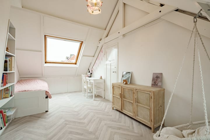 Photo 28 of Veluviaweg 24