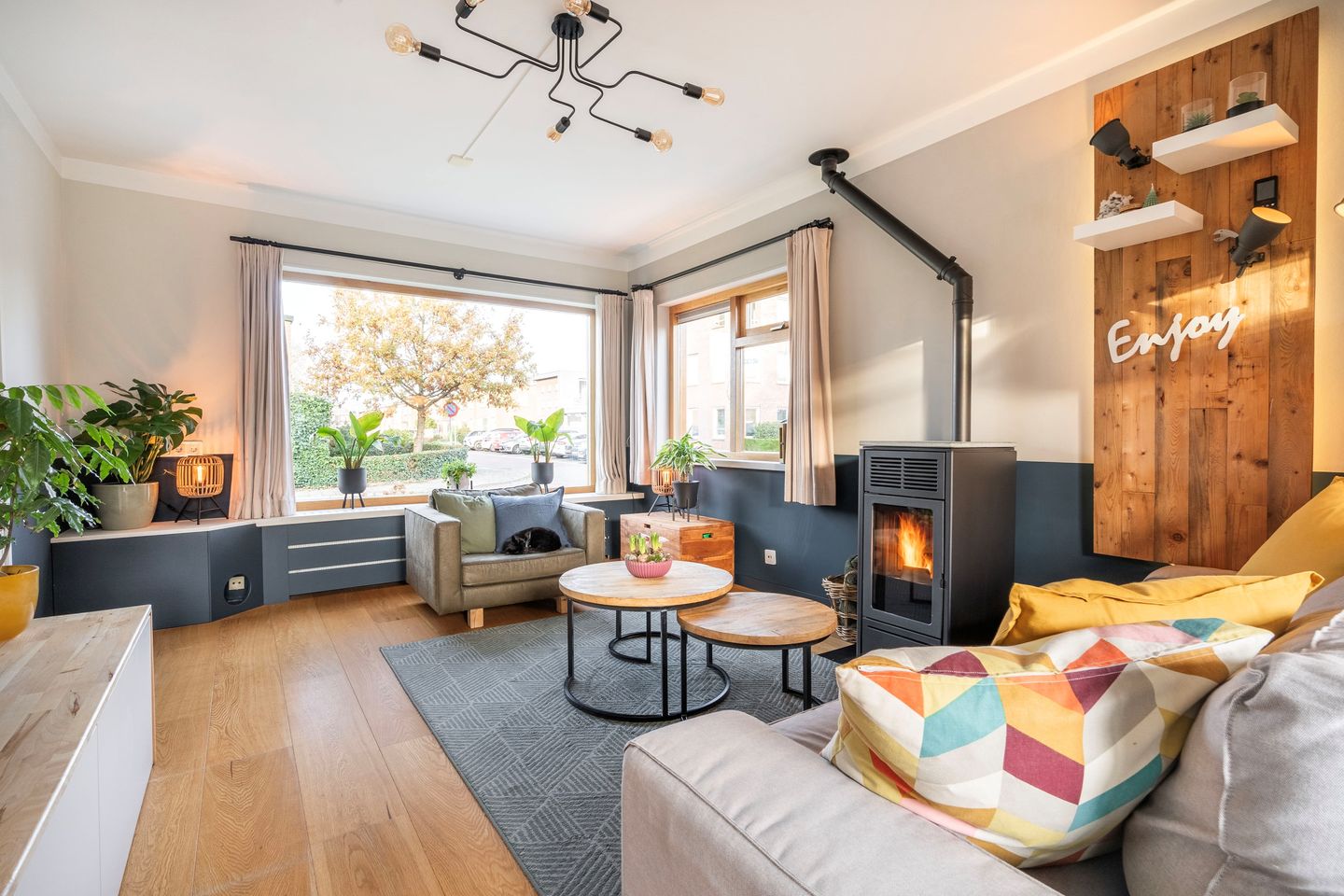 Photo 4 of Burgemeester Verstraatenlaan 18-A