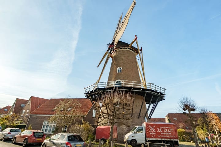 Photo 40 of Veluviaweg 24