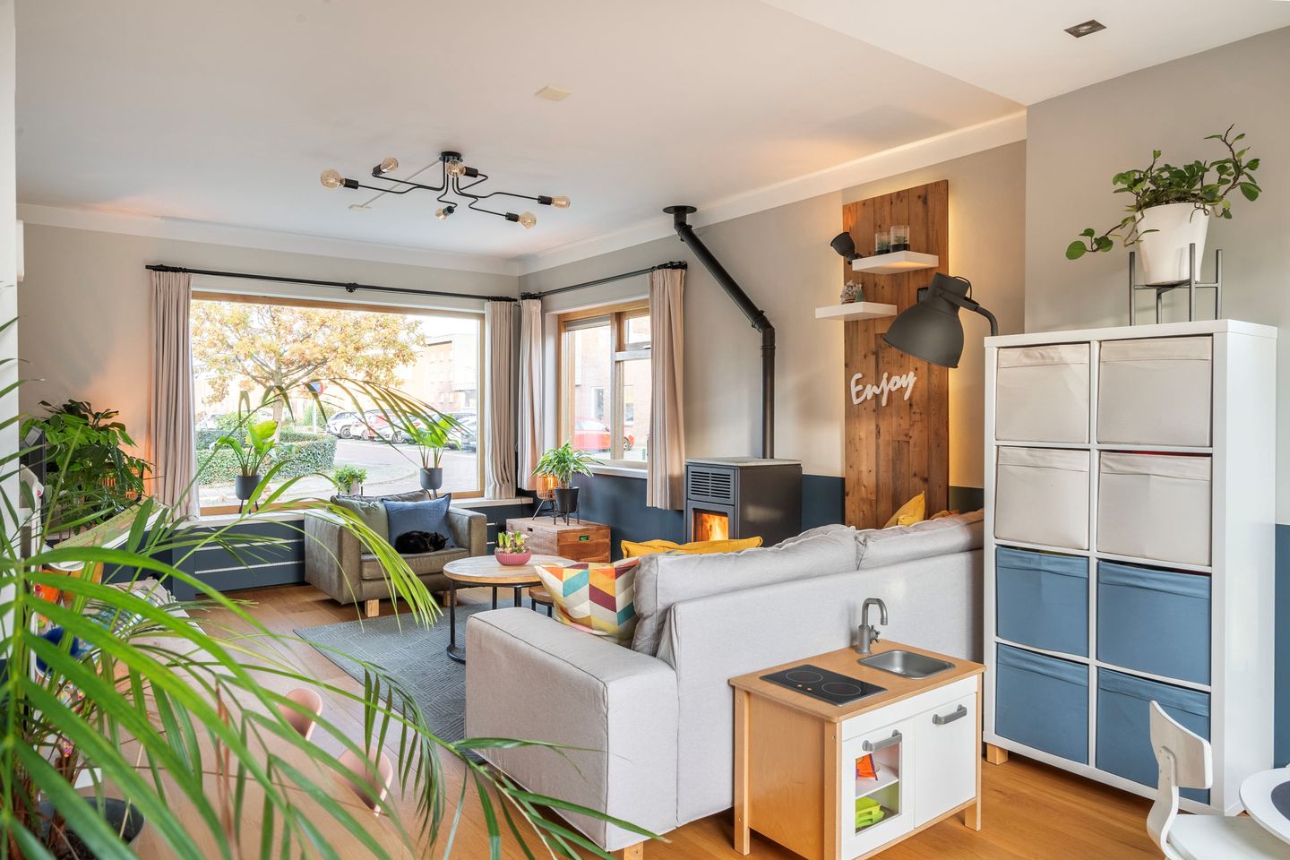 Photo 5 of Burgemeester Verstraatenlaan 18-A