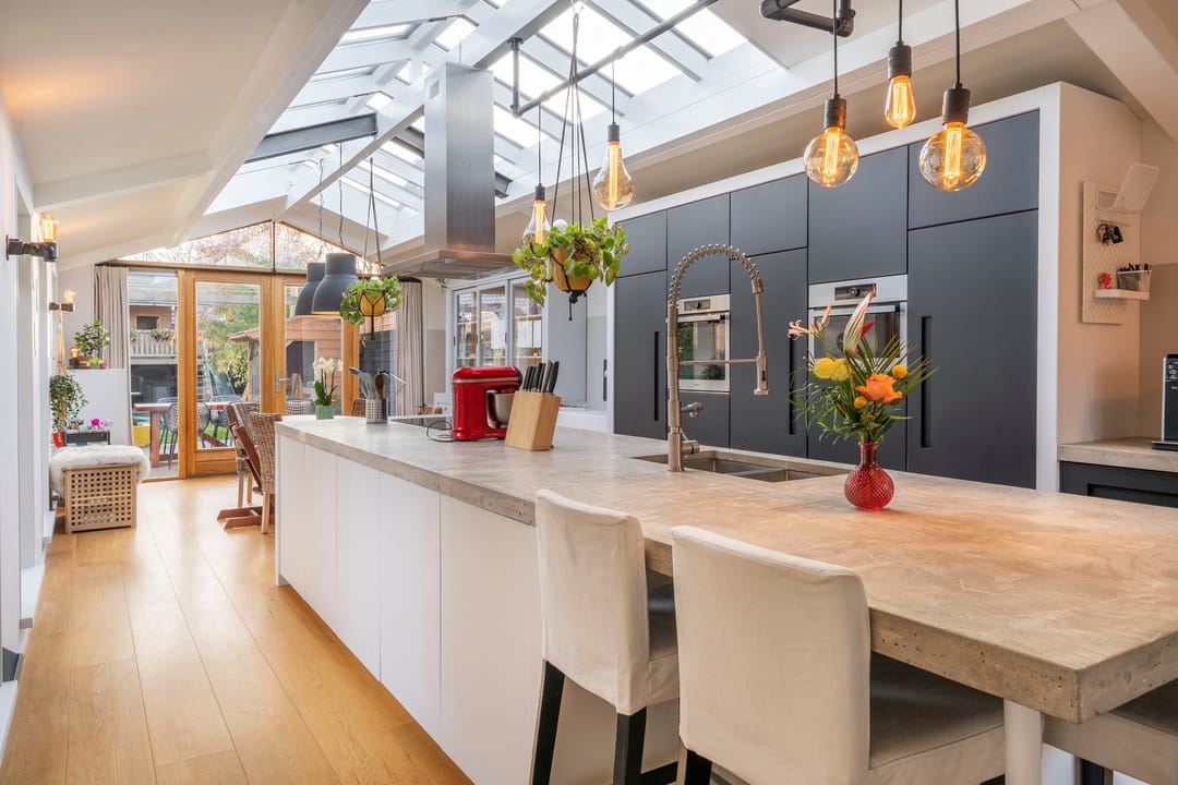 Photo 7 of Burgemeester Verstraatenlaan 18-A