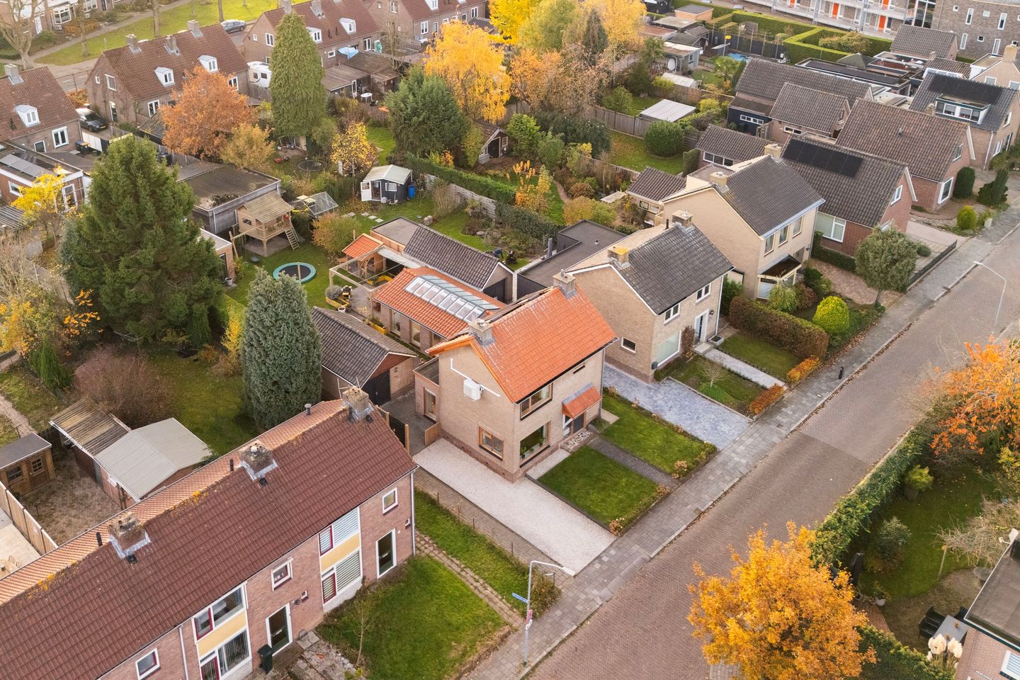 Photo 35 of Burgemeester Verstraatenlaan 18-A