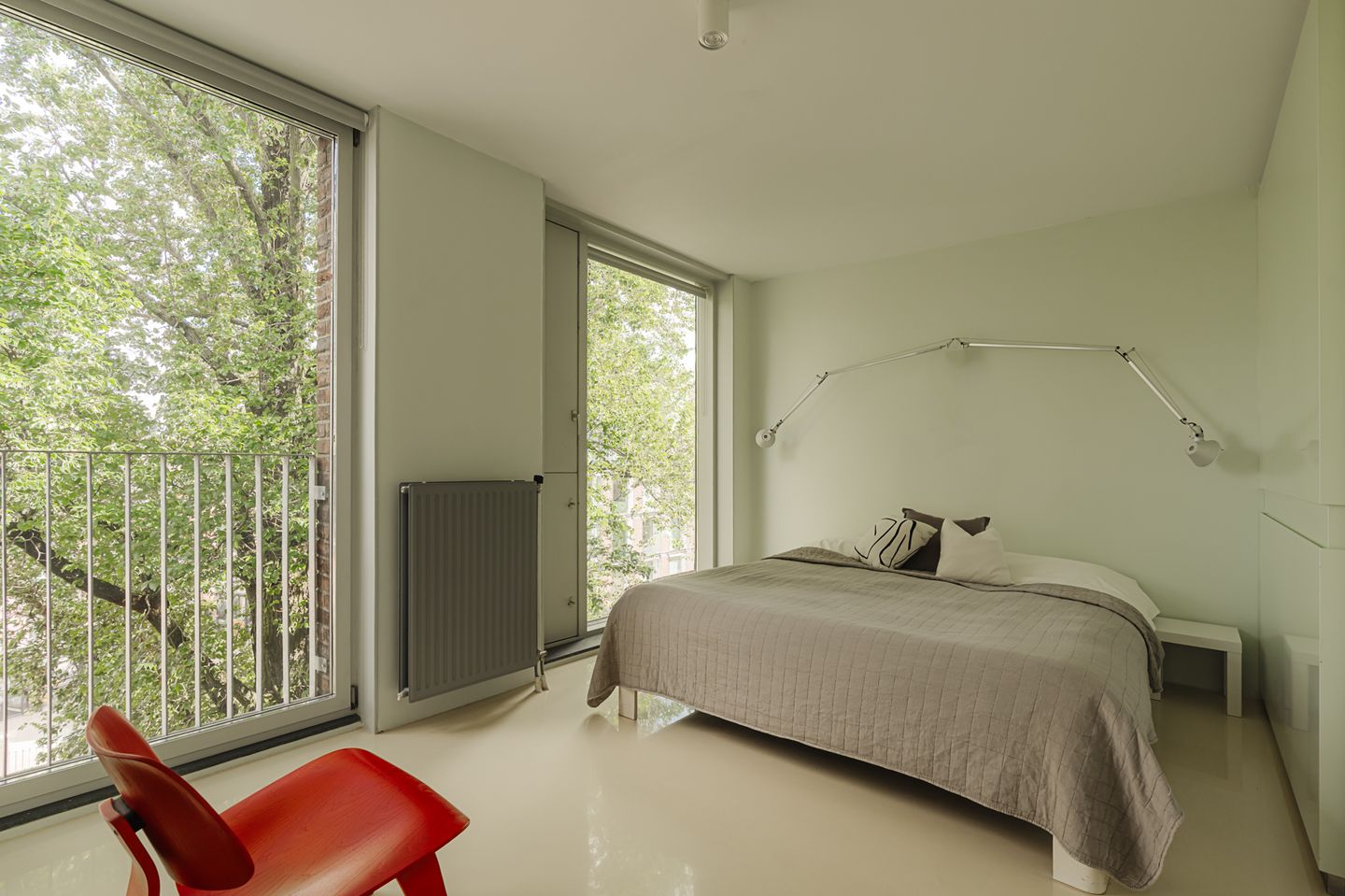 Foto 19 van Borneostraat 28-F