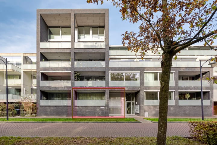 Photo 14 of Sporenring 226