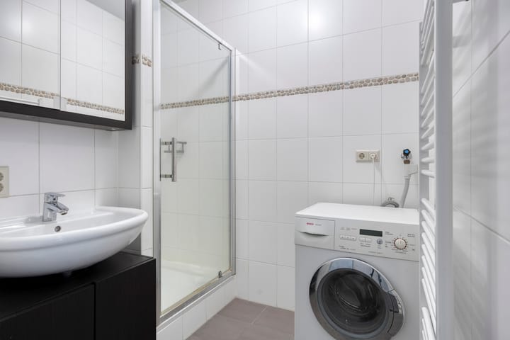 Photo 12 of Sporenring 226