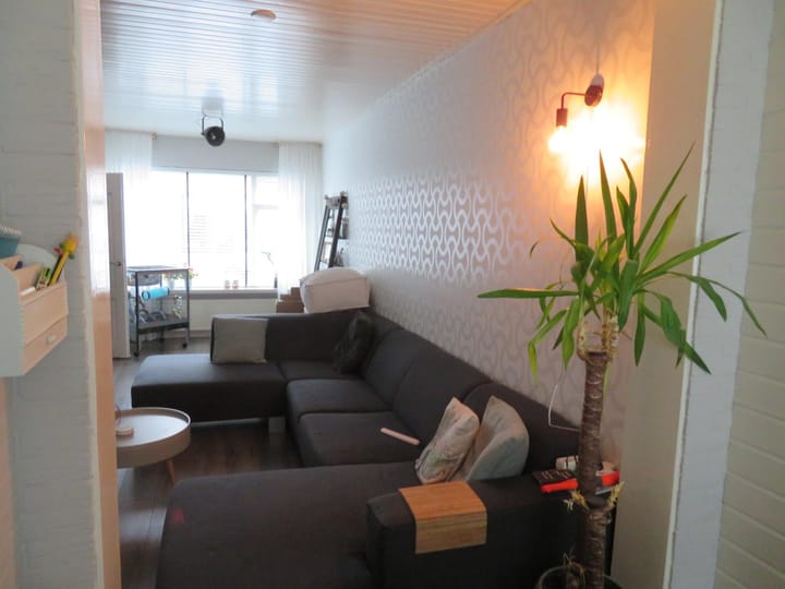 Photo 6 of Van Limburg Stirumstraat 19