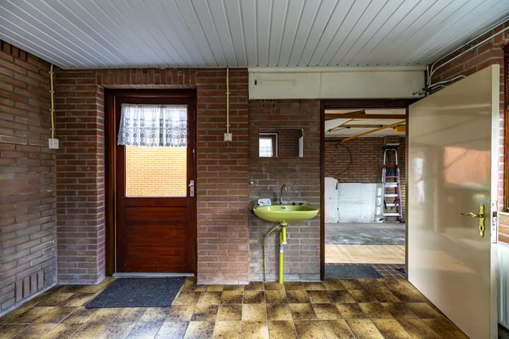 Photo 20 of Kleinemeersterstraat 151