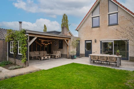 Burcht 2 tertiary image