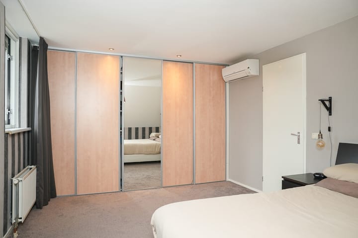 Photo 31 of Burcht 2