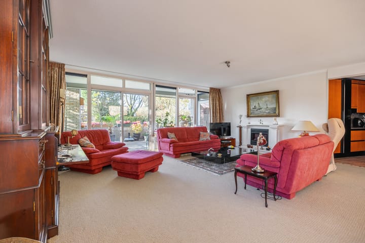 Photo 27 of Valkenierslaan 35-A2