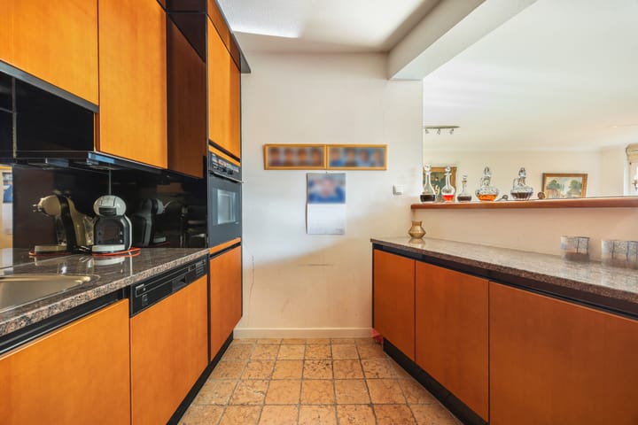 Photo 32 of Valkenierslaan 35-A2