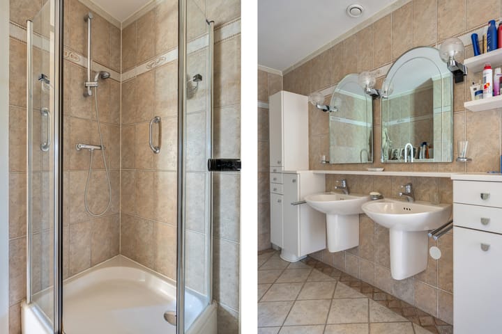 Photo 46 of Valkenierslaan 35-A2