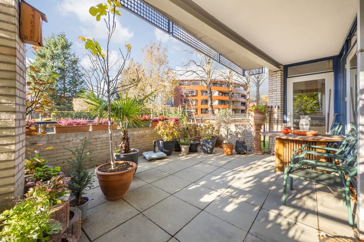 Photo 47 of Valkenierslaan 35-A2