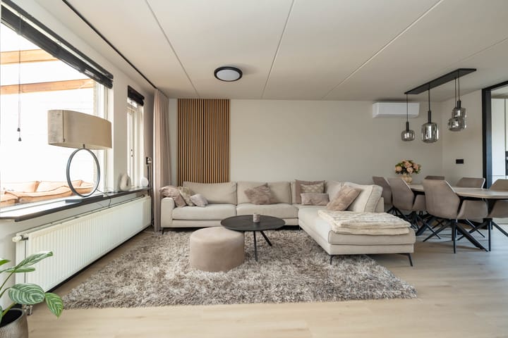 Photo 2 of De Praam 3