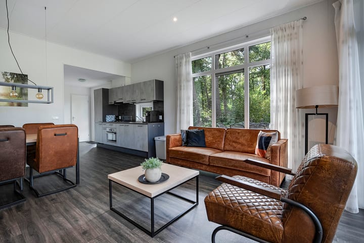 Photo 8 of Rheezerweg 79-475