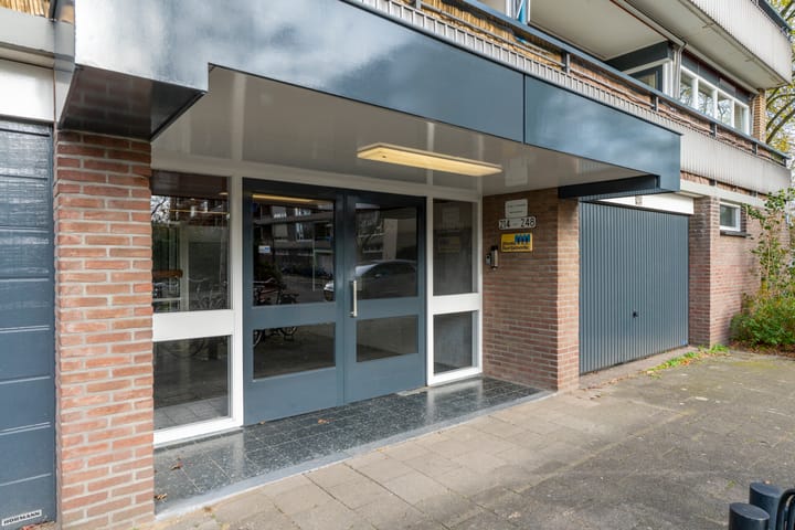 Photo 5 of Hijmans van den Berghlaan 226