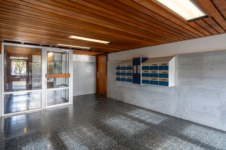 Photo 6 of Hijmans van den Berghlaan 226