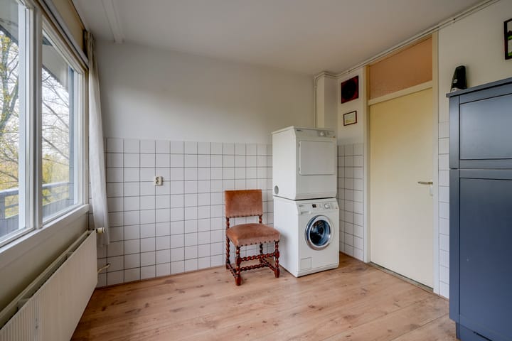 Photo 27 of Hijmans van den Berghlaan 226