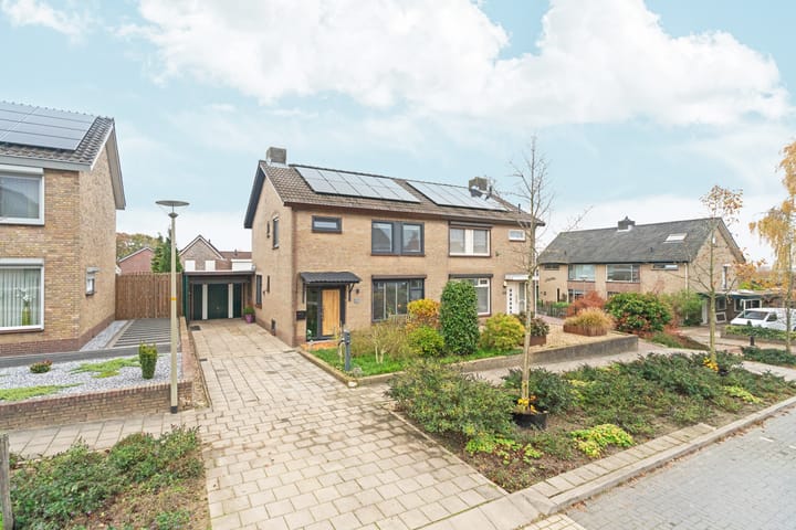 Photo 2 of Stekkenberg 70