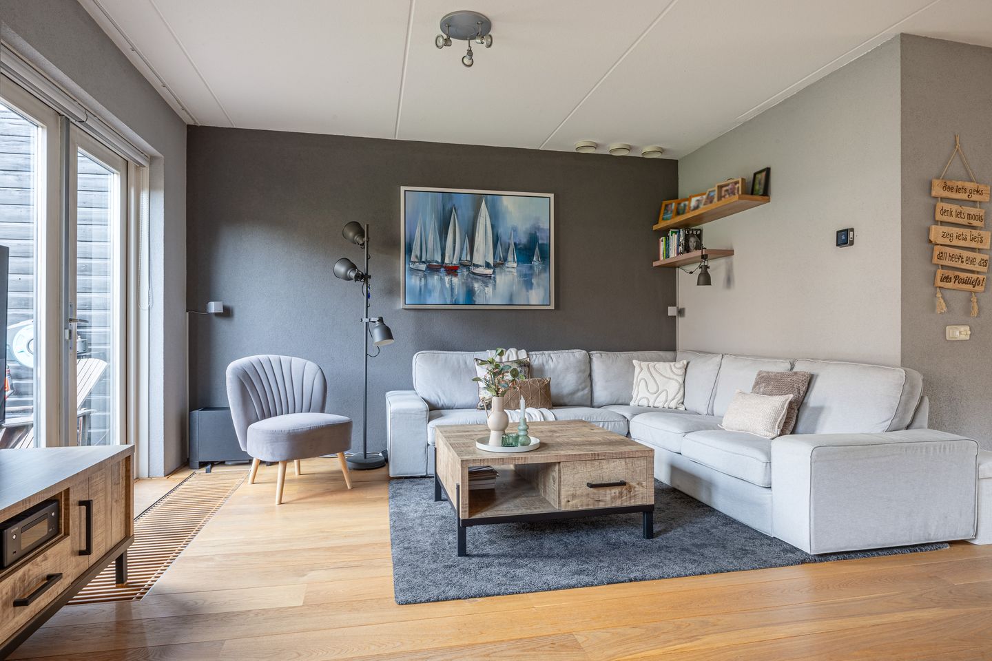 Photo 4 of de Ruijterkade 25