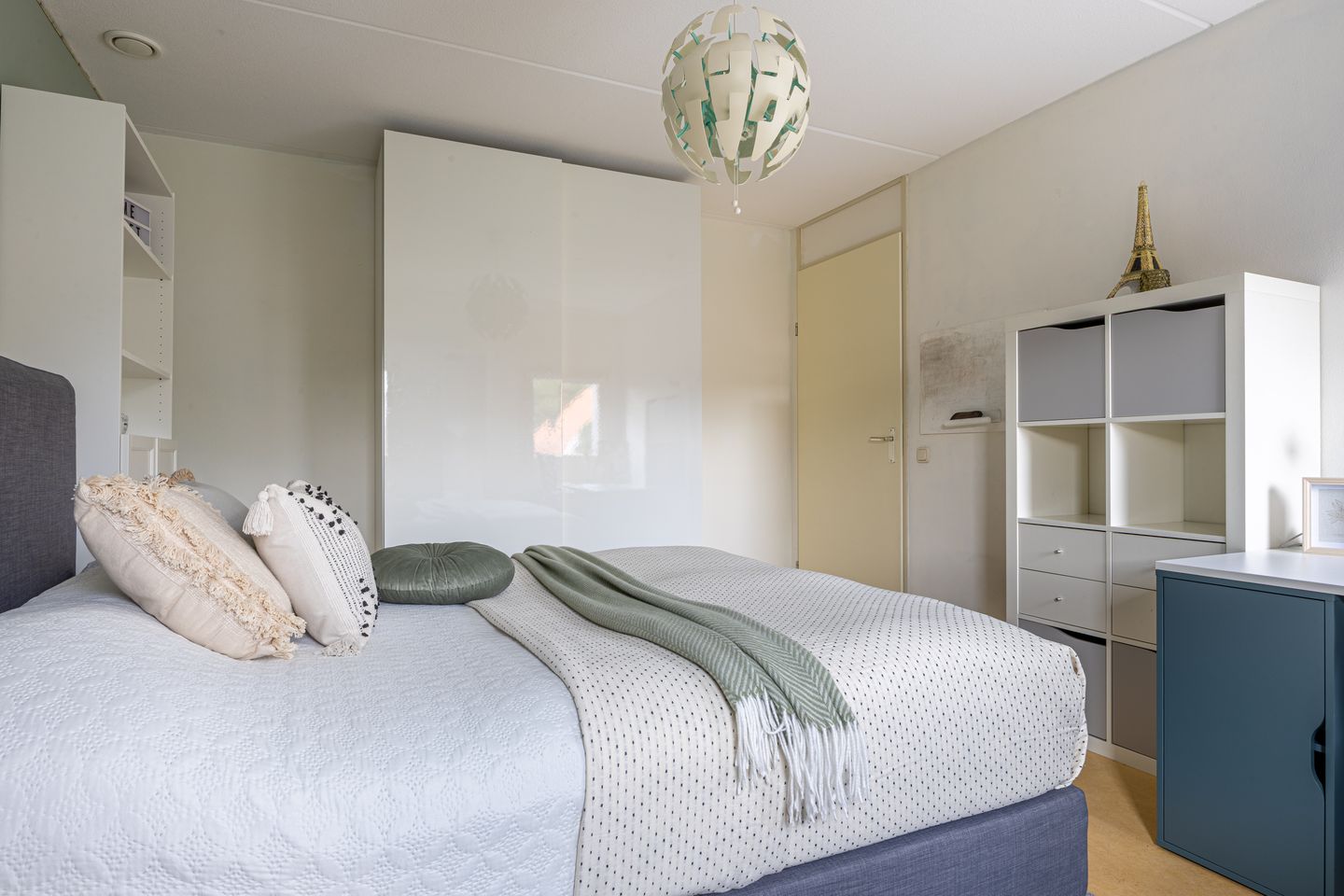 Photo 20 of de Ruijterkade 25