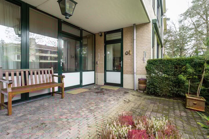 Photo 2 of Finsponglaan 5