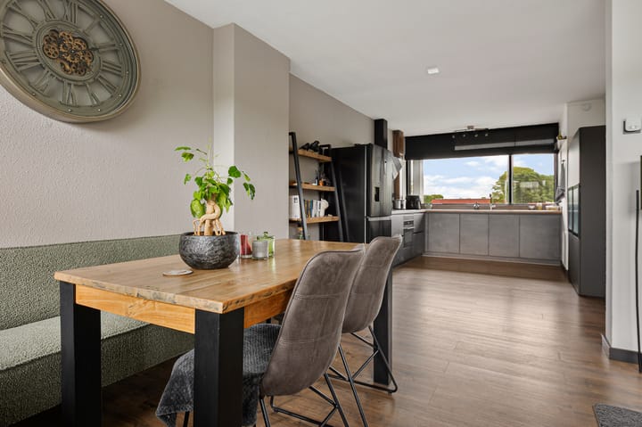 Photo 16 of Landschaplaan 98