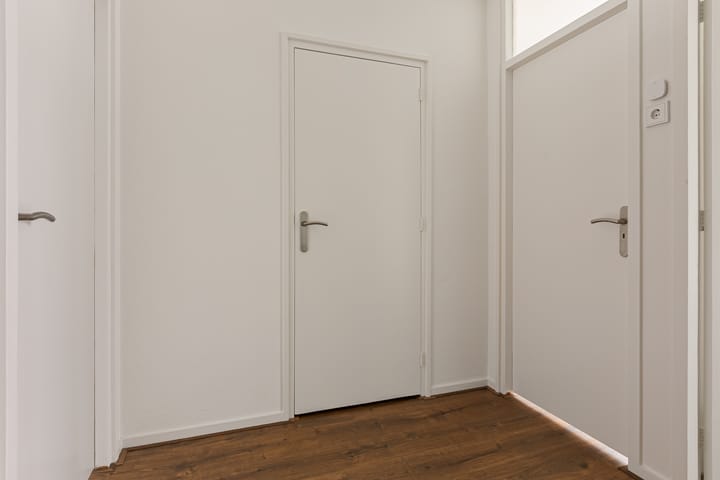 Photo 36 of Landschaplaan 98