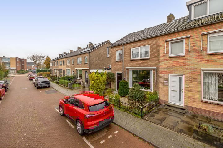 Photo 7 of Verveenstraat 16