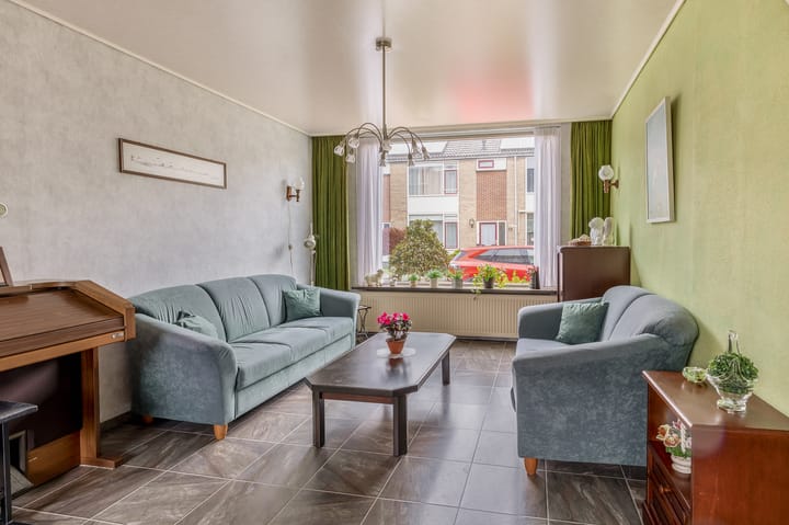 Photo 11 of Verveenstraat 16