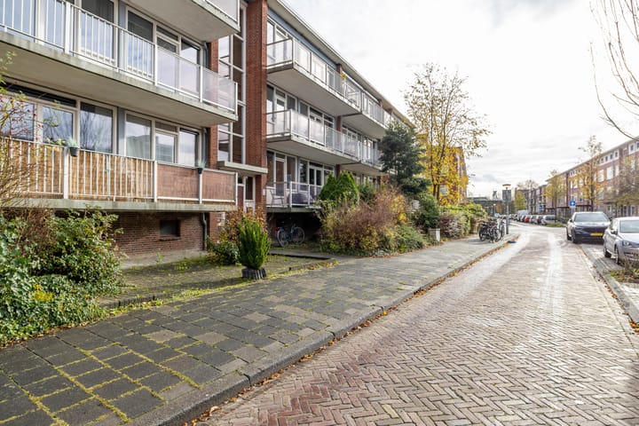 Foto 2 van Huygensstraat 28