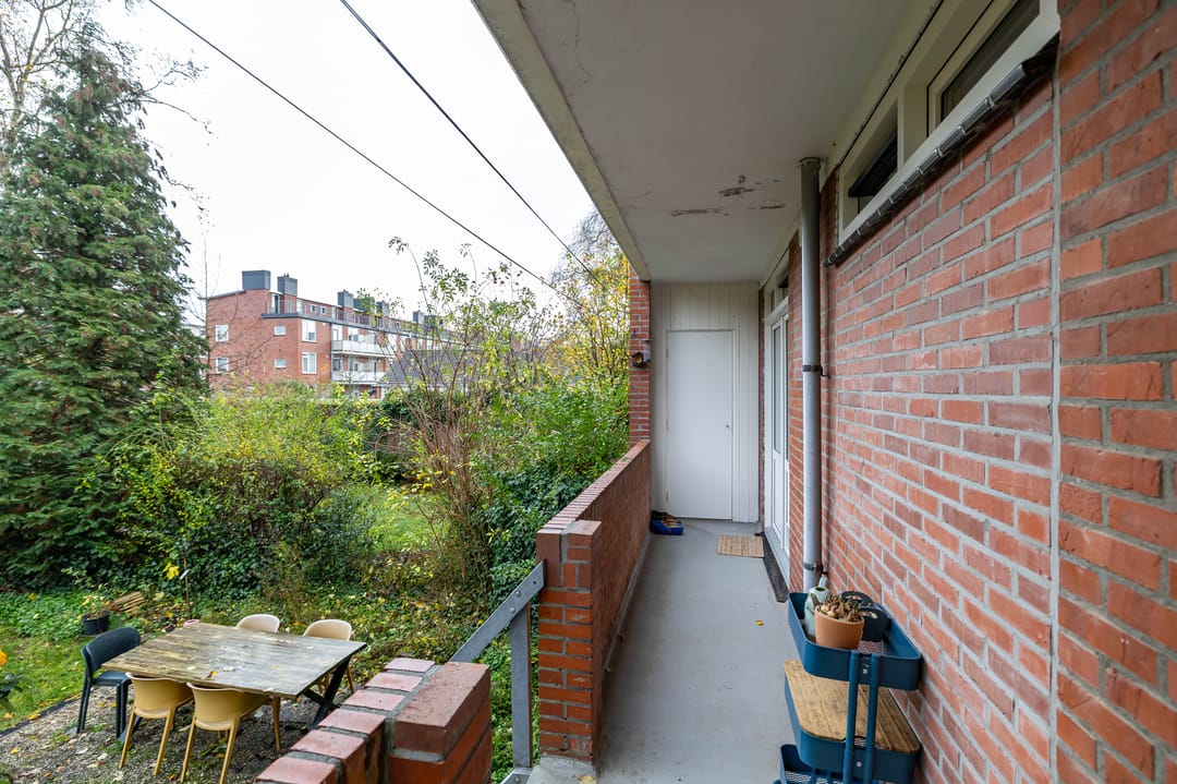 Photo 26 of Huygensstraat 28