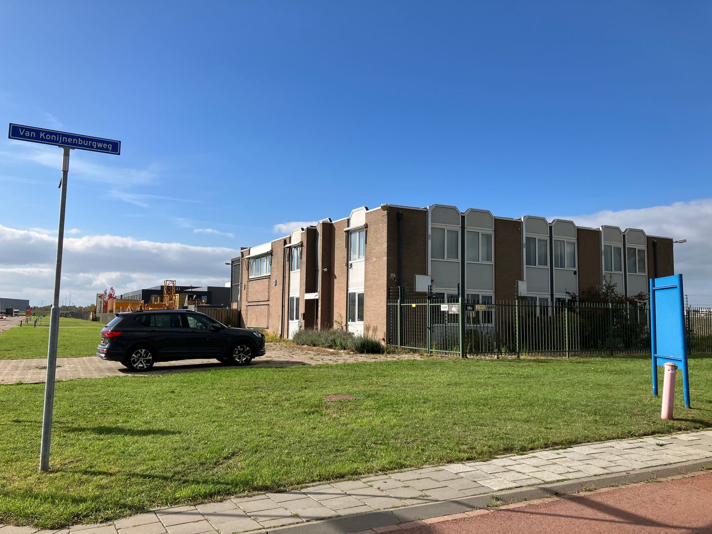 Bekijk foto 1 van Conradweg 2