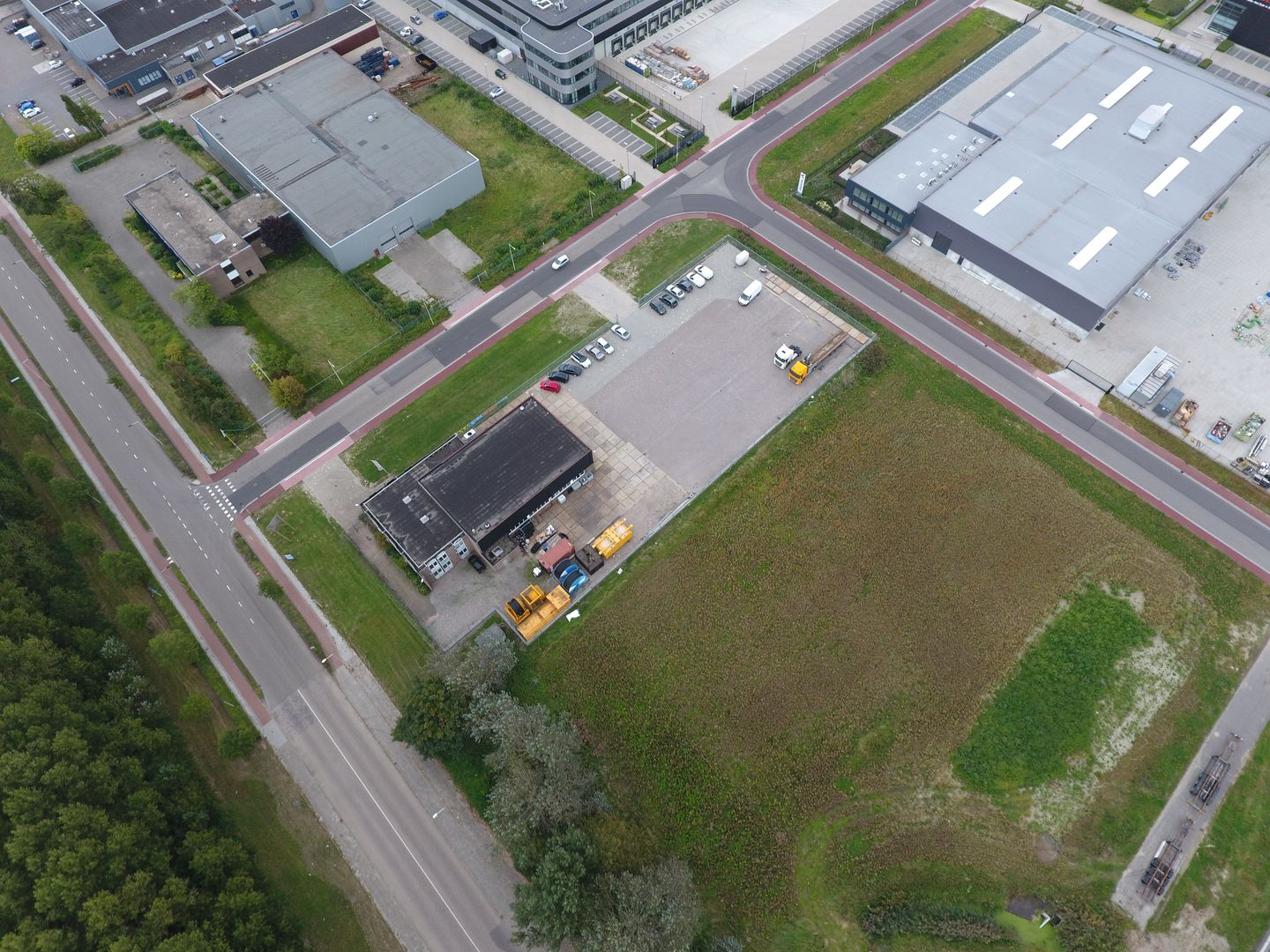 Bekijk foto 3 van Conradweg 2