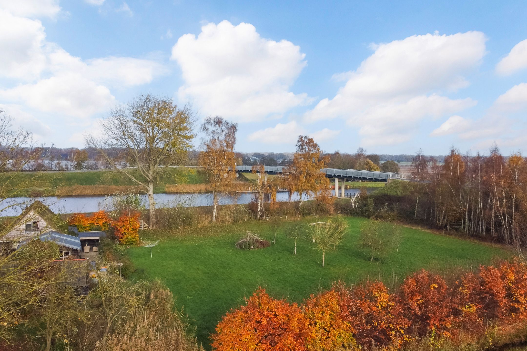 Foto 39 van Willem Moesweg 25