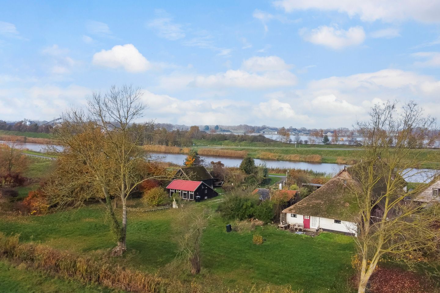 Foto 40 van Willem Moesweg 25