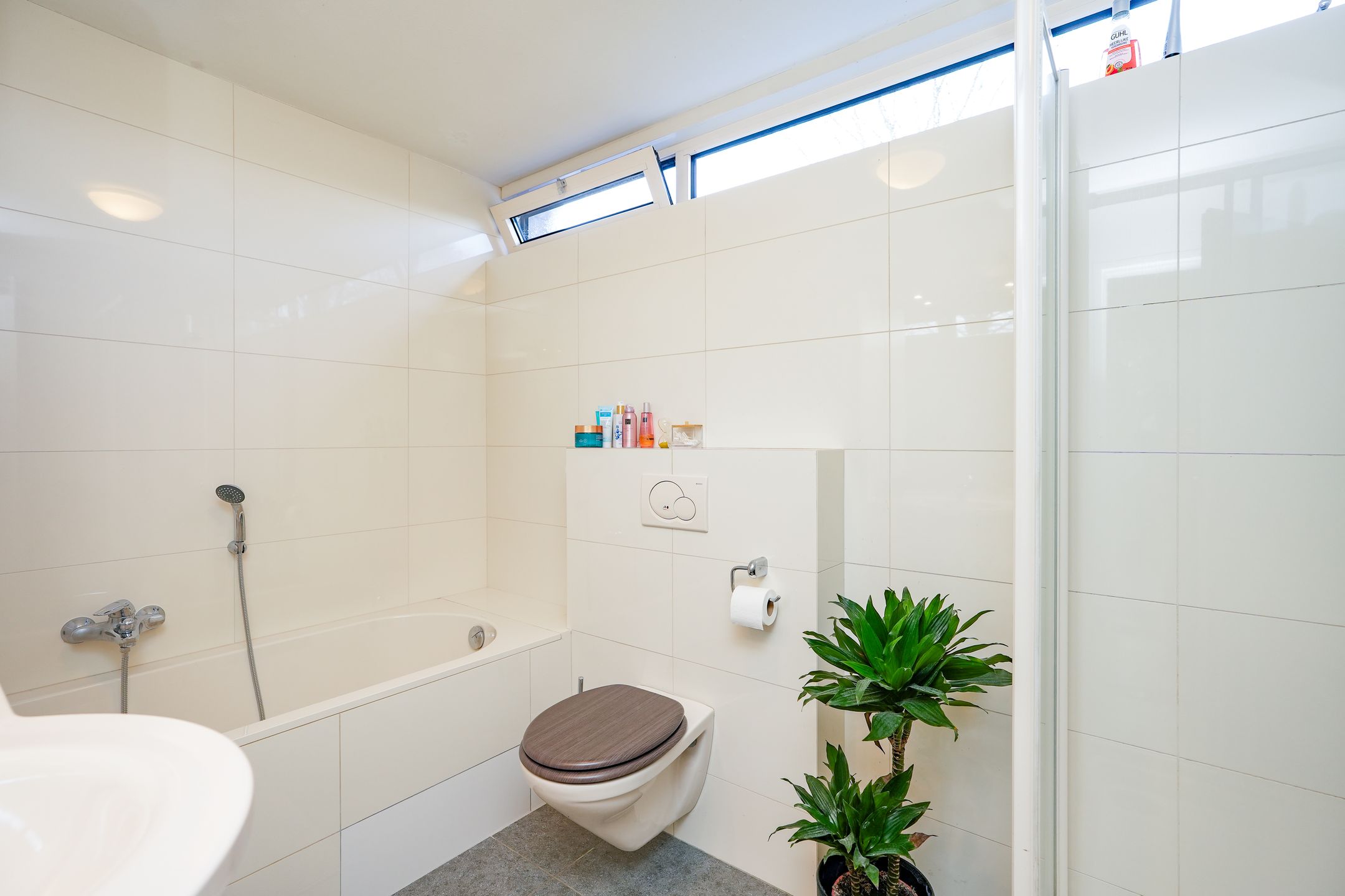 Photo 36 of Weezenhof 8371