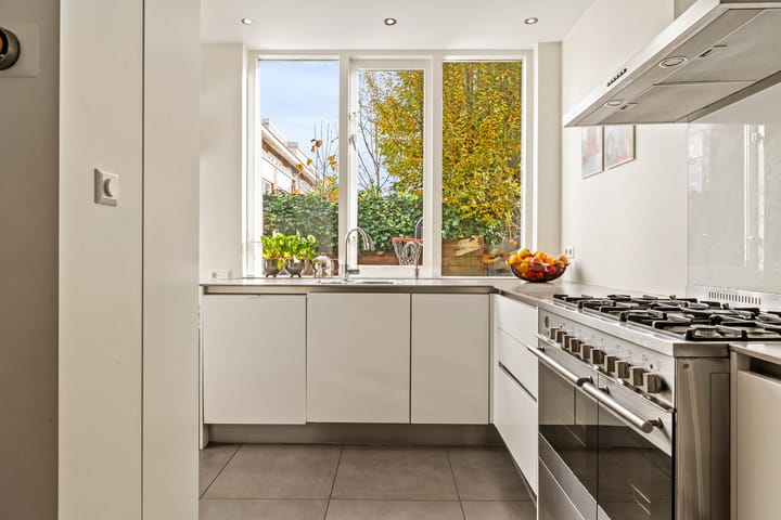 Photo 12 of Bilderdijklaan 8