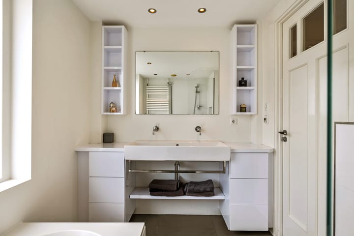 Photo 30 of Bilderdijklaan 8