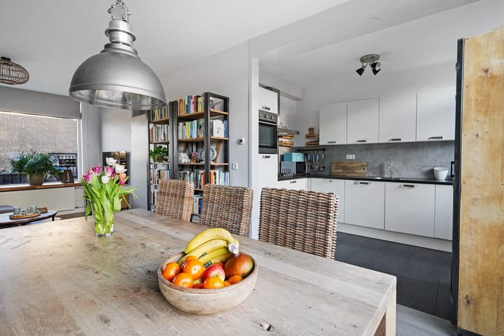 Photo 9 of Swaalingestraat 2